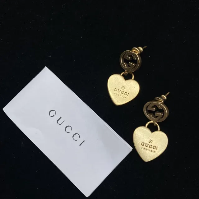 Gucci Heart Gold Pendant Interlocking G Logo Necklace 6