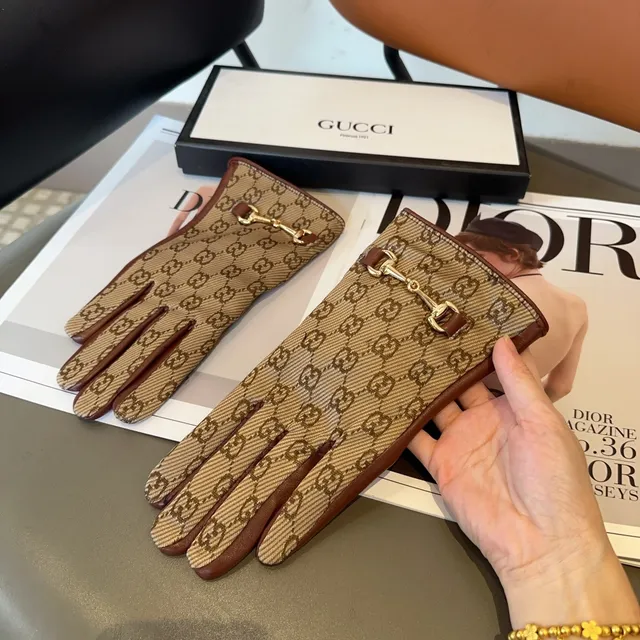 Gucci Horsebit 1955 Beige and Brown Leather Gloves 4