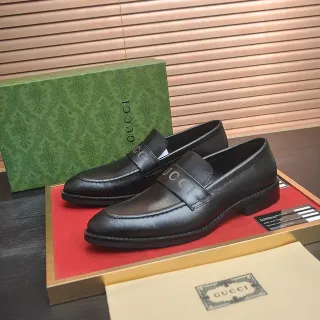 Gucci Horsebit 1955 黑色皮革 Logo 鞋带 乐福鞋