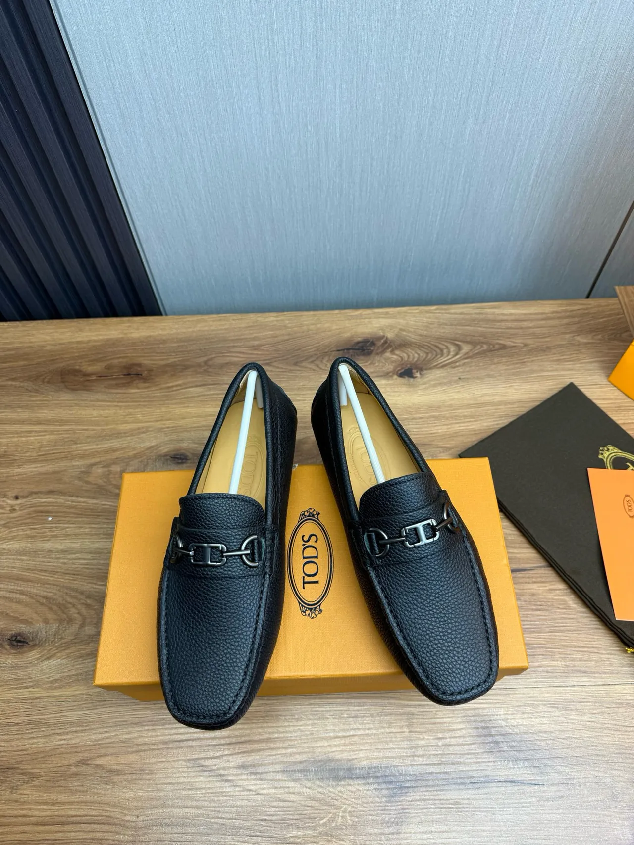Gucci Horsebit 1955 Moccasin en cuir noir texturé 2