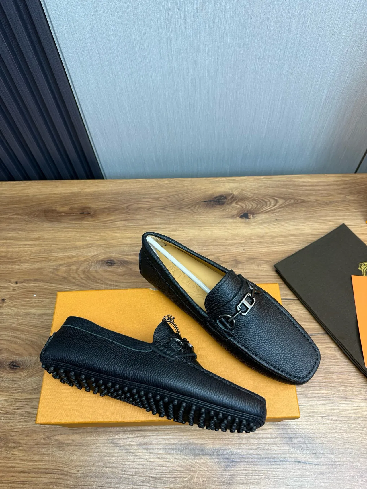 Gucci Horsebit 1955 Moccasin en cuir noir texturé 6