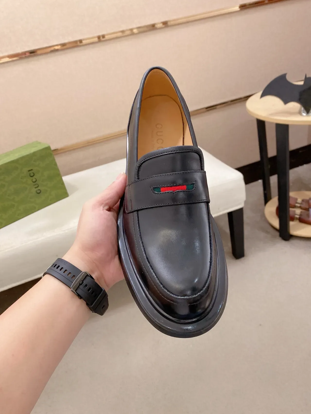 Gucci Horsebit 1955 Loafer Noir en Cuir avec Plateforme et Détail Web 5