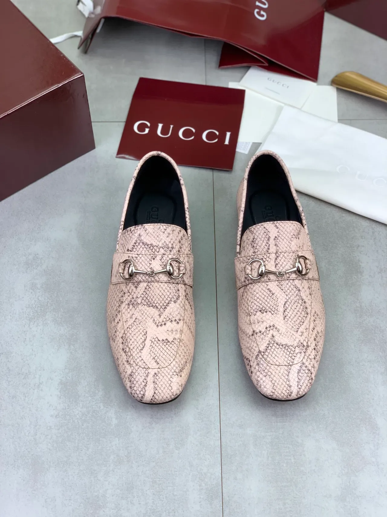 Gucci Horsebit 1955 सांप चमड़ी गुलाबी लूफर 5