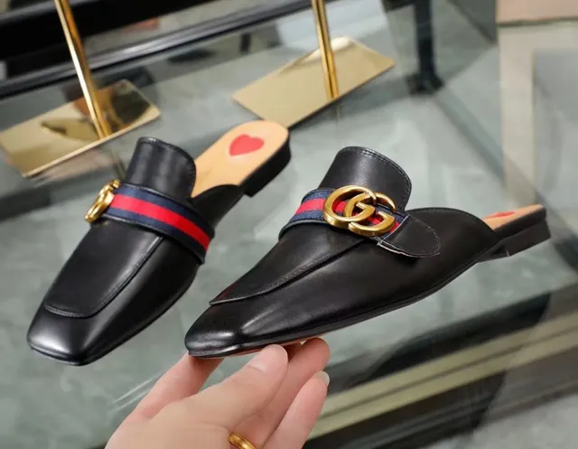 Gucci Horsebit 1955 Mocassins en cuir blanc à rayure web à bout carré 6
