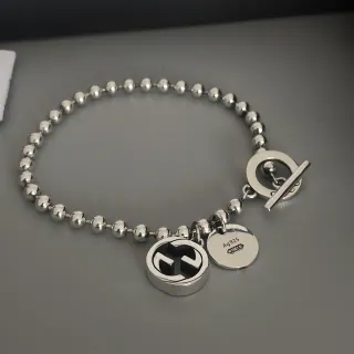 Gucci Interlocking G Pulsera con Cadena de Bolas y Enganche