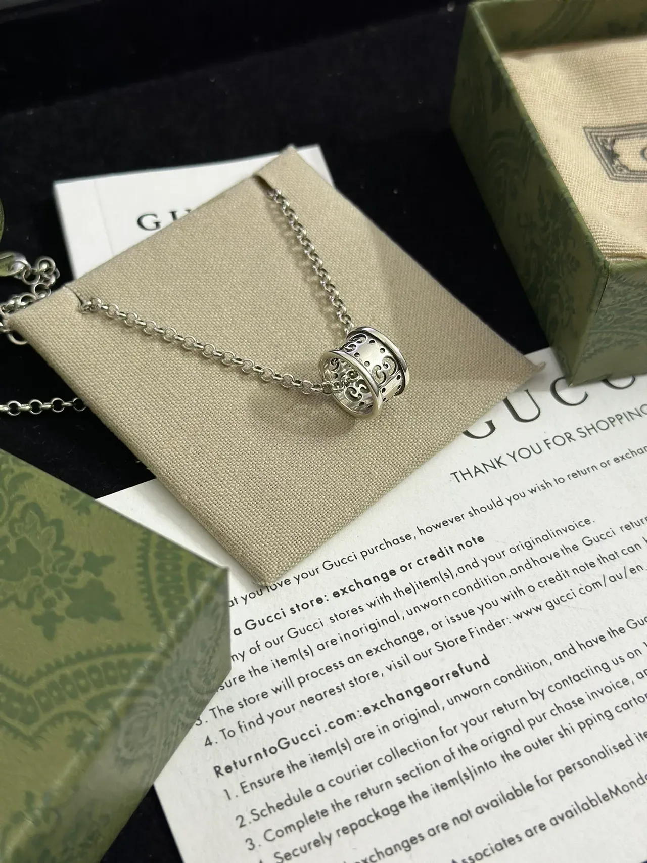 Gucci Interlocking G Cylindrical Pendant Silver Necklace 2