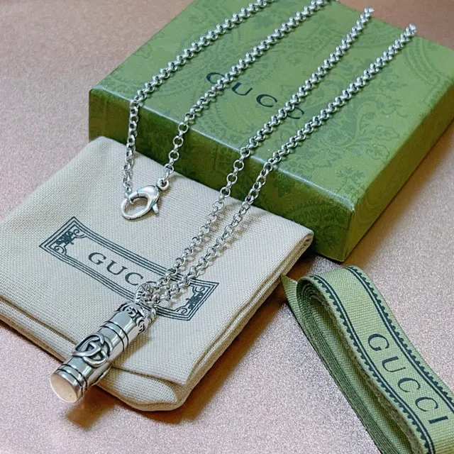 Gucci Interlocking G Cylindrical Pendant Silver Necklace 3