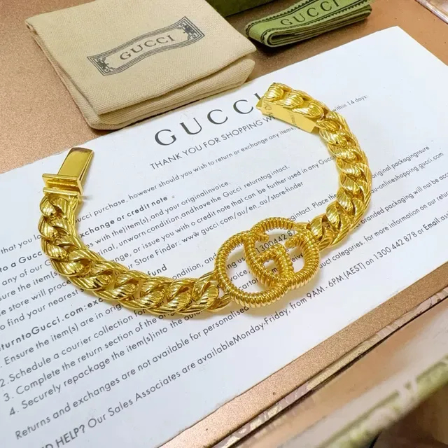 Gucci Interlocking G Gold Curb-Link Bracelet 7