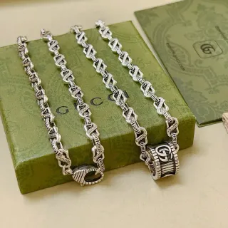 Gucci Interlocking G-Link Engraved Silver-Tone Necklace