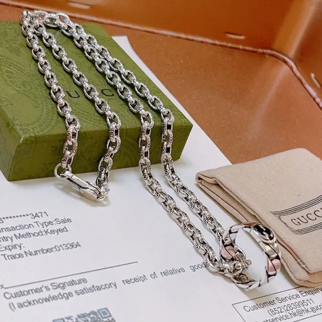 Gucci Interlocking G Pendant Silver Chain Necklace 3