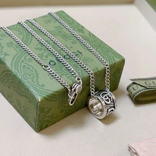 Gucci Interlocking G Ring Pendant Silver-Tone Curb Chain Necklace 3