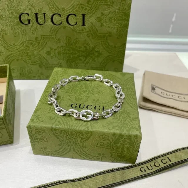 Gucci Interlocking G Silver Chain Bracelet 7