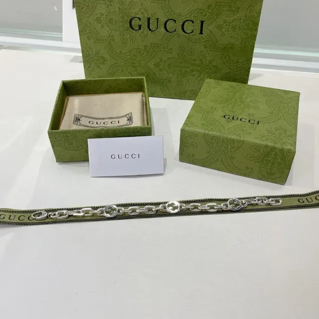 Gucci Interlocking G Silver Chain Bracelet 8