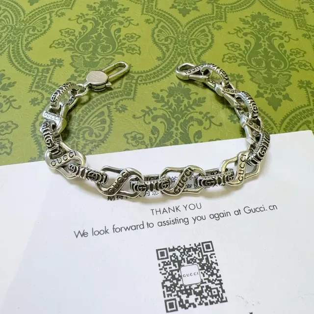 Gucci Link to Love Engraved Chain Silver-Tone Bracelet 6