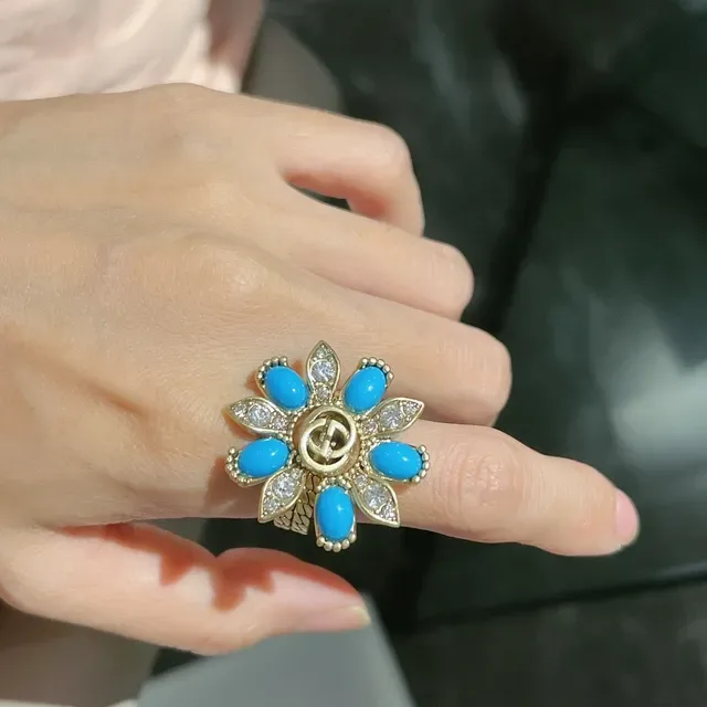 Gucci Marmont-Inspired Turquoise Bow and Interlocking G Gold-Tone Rings 7