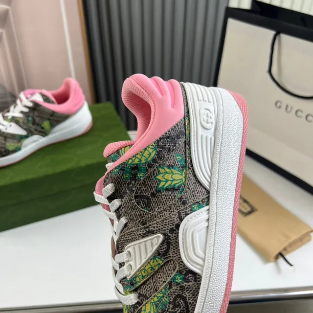 Gucci Multicolor Pink Snakeskin-Print Upper Pineapple Floral Motif Lifestyle Sneakers 3