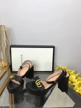 Gucci Ophidia Black Leather Platform Gladiator Sandals 8
