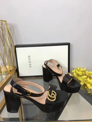 Gucci Ophidia Black Leather Platform Gladiator Sandals 9