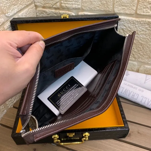 Gucci Ophidia GG Supreme بيجي و بني كلتش ظرف 5