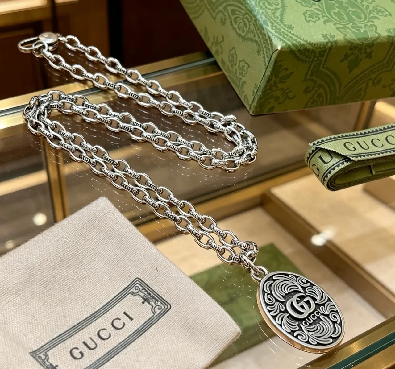 Gucci Ophidia Silver Heavy-Link Chain Engraved Branding Necklace 6