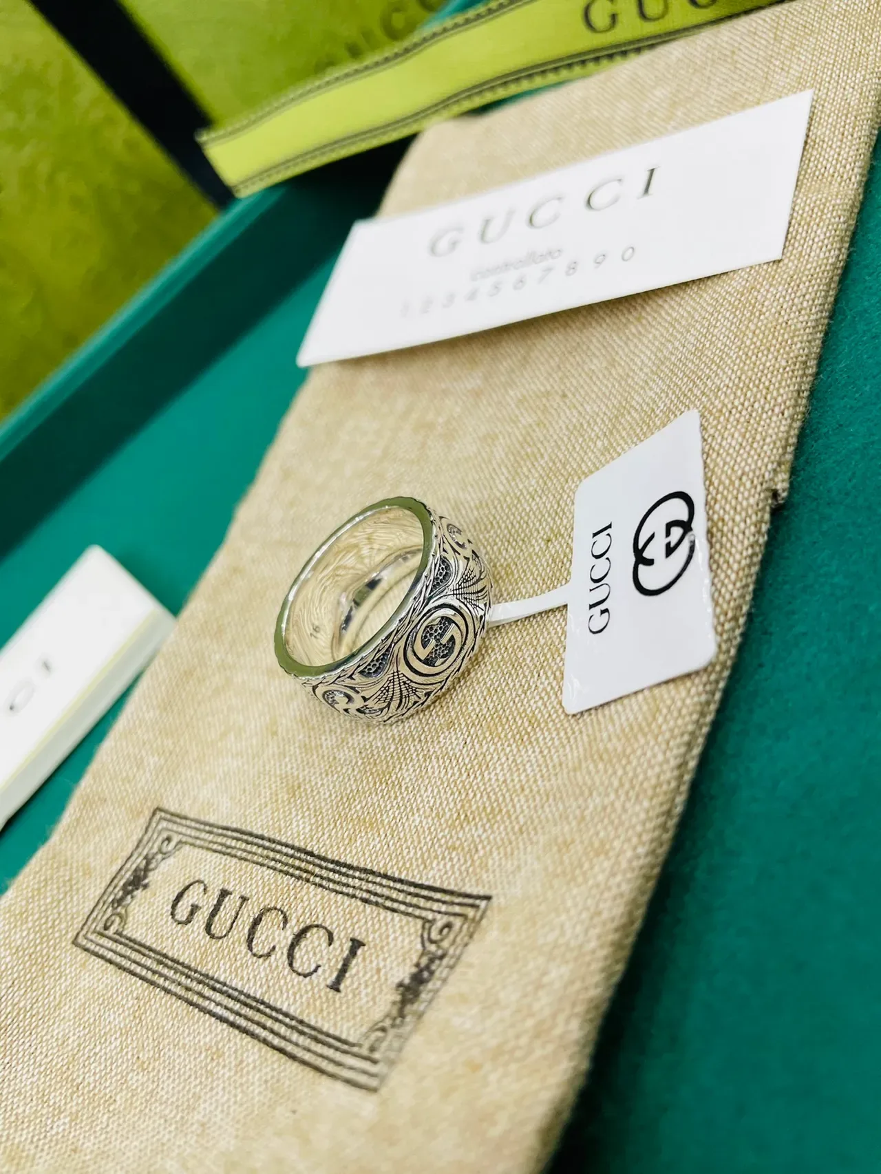 Gucci Ornate Relief-Carved Silver-Toned Wide Band Ring 5
