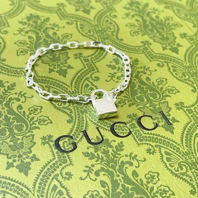 Gucci Padlock Silver-Tone Chain Bracelet 4