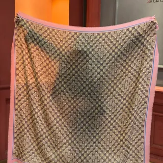 Gucci गुलाबी भूरा GG Monogram Print Fringed Border Silk Scarf
