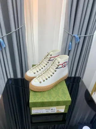 Gucci Rhyton White Red Blue Stripe High-Top Lifestyle Sneakers 3