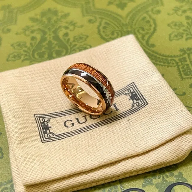 Gucci Rose Gold Wood Inlay Multi-Stripe Ring 3