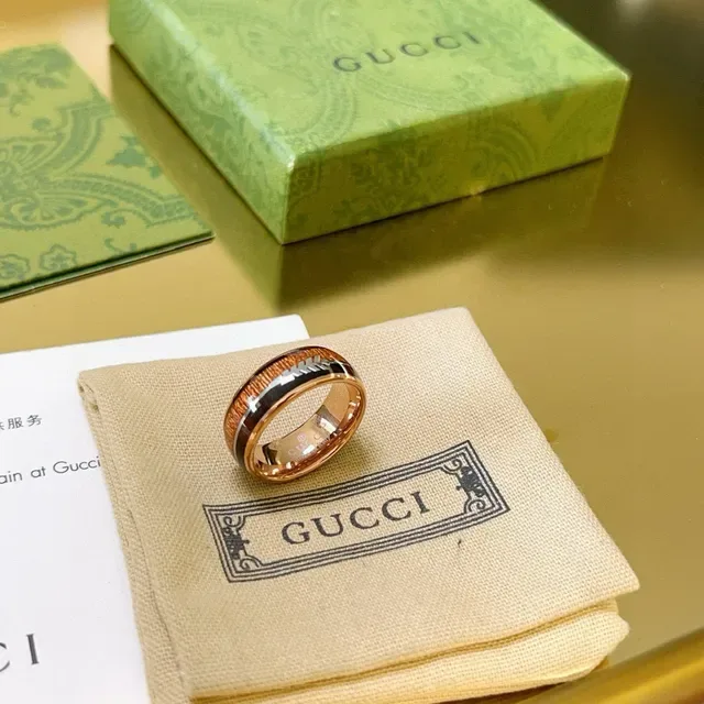 Gucci Rose Gold Wood Inlay Multi-Stripe Ring 6