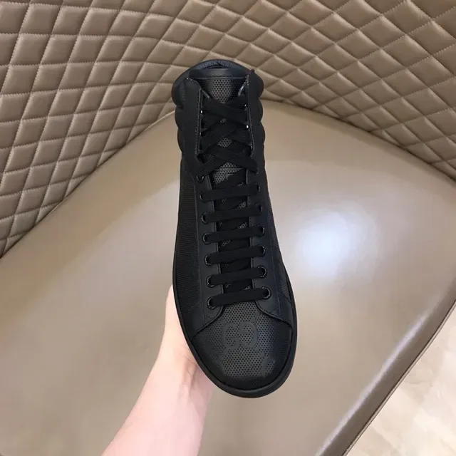 Gucci Screener Black and White Perforated Leather Lifestyle Sneakers 3