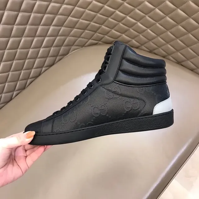 Gucci Screener Black and White Perforated Leather Lifestyle Sneakers 7