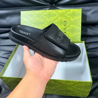 Gucci Screener काला Embossed GG Logo स्लिपर