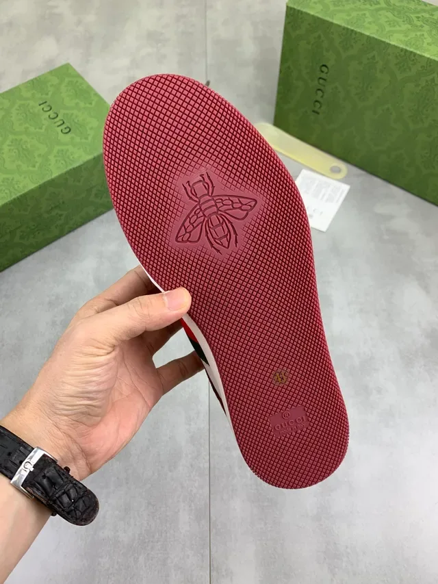 Gucci Screener بورجوندي أبيض أخضر أحمر ويب سترايب لايف ستايل سنيكرز 3