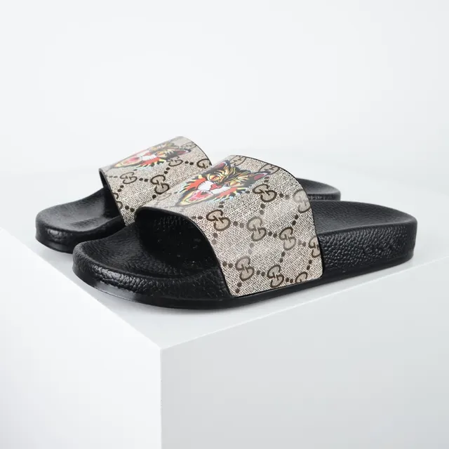 Gucci Screener GG Monogram Beige and Black Slippers 2