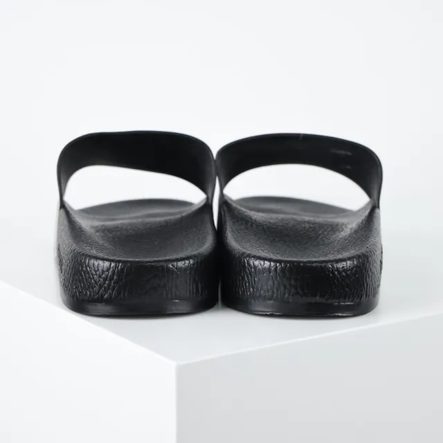 Gucci Screener GG Monogram Beige and Black Slippers 8
