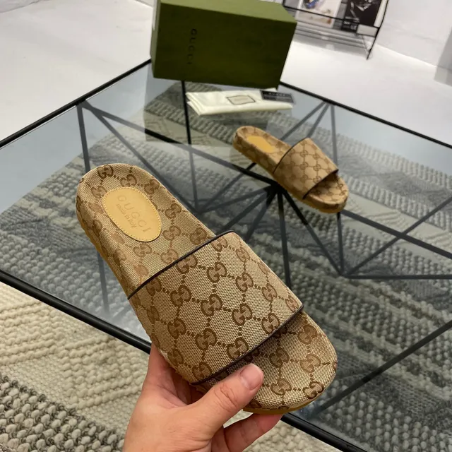 Gucci Screener GG Monogram Beige Brown Slippers 7