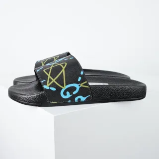 Gucci Screener Graffiti-Print काली स्लिपर्स