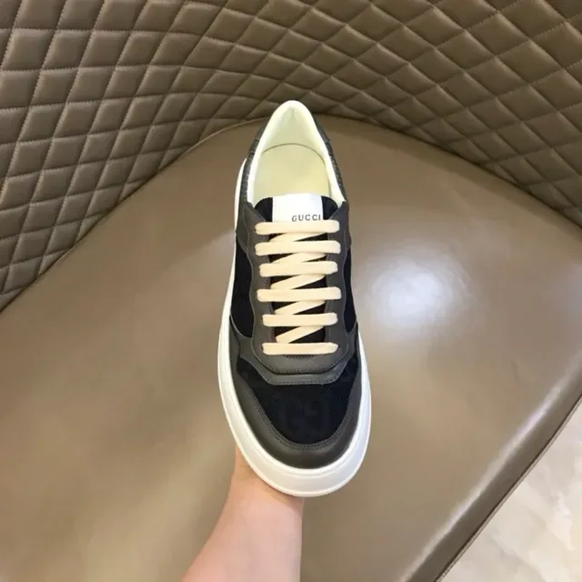 Gucci Screener Gray Black and White Lifestyle Sneakers 3