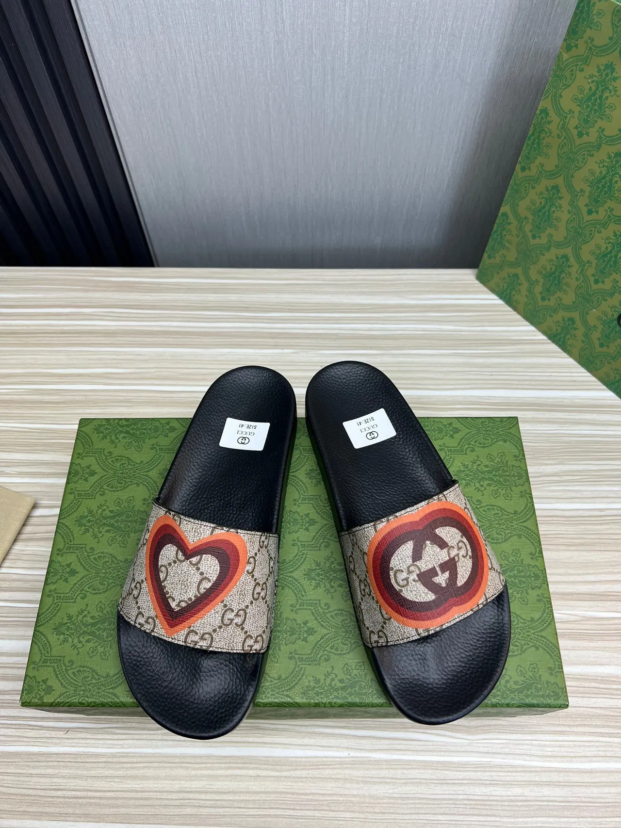 Gucci Screener Monogram Canvas Interlocking G Strap Slippers 9