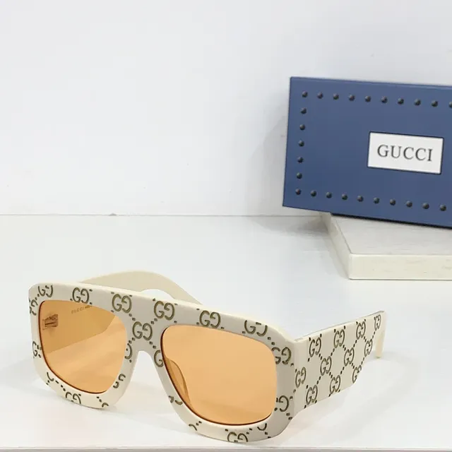 Gucci Screener Oversized Transparent Acetate Optical Glasses 3