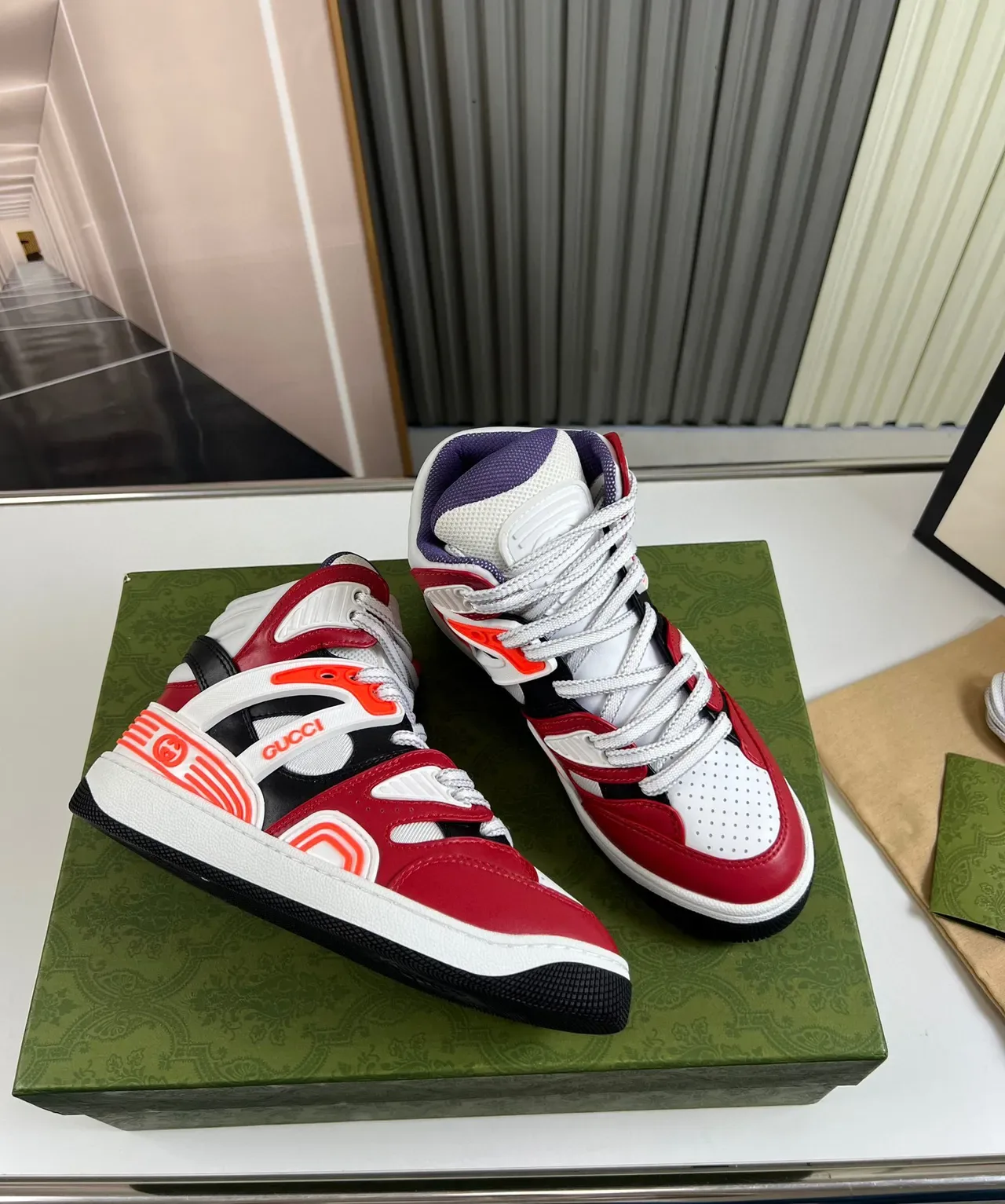 Gucci Screener Chaussures Lifestyle Rouge Blanc Orange Noir 5