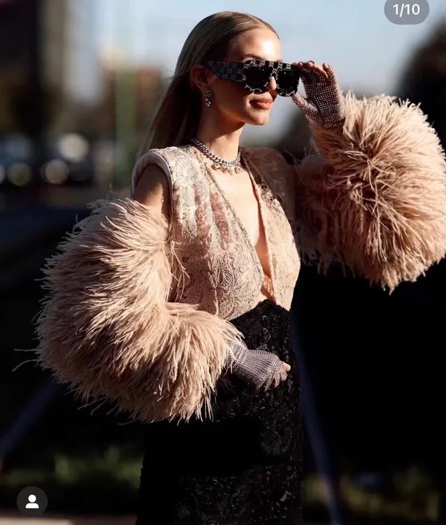 Gucci Screener حراشيف السلاحف GG-Studded نظارات شمسية مربعة oversized 7
