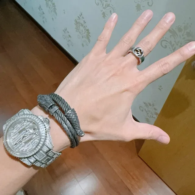 Gucci Serpenti Bracelet Preto Prata Cabo Enrolado Cabeça De Cobra 8