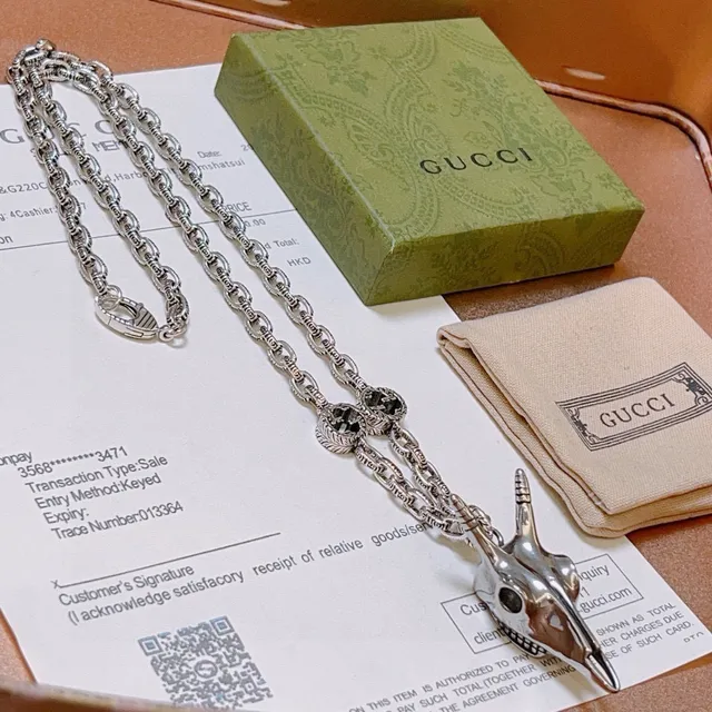 Gucci Silver Black Metal Sculptural Skull Pendant Necklace 3