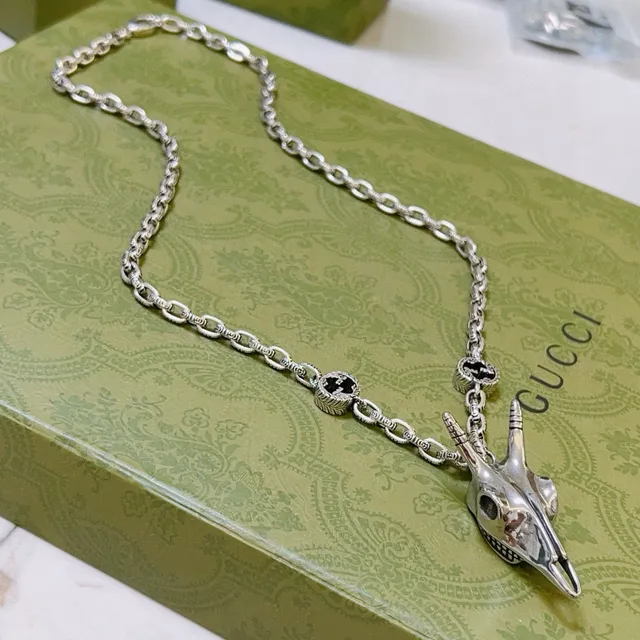 Gucci Silver Black Metal Sculptural Skull Pendant Necklace 7