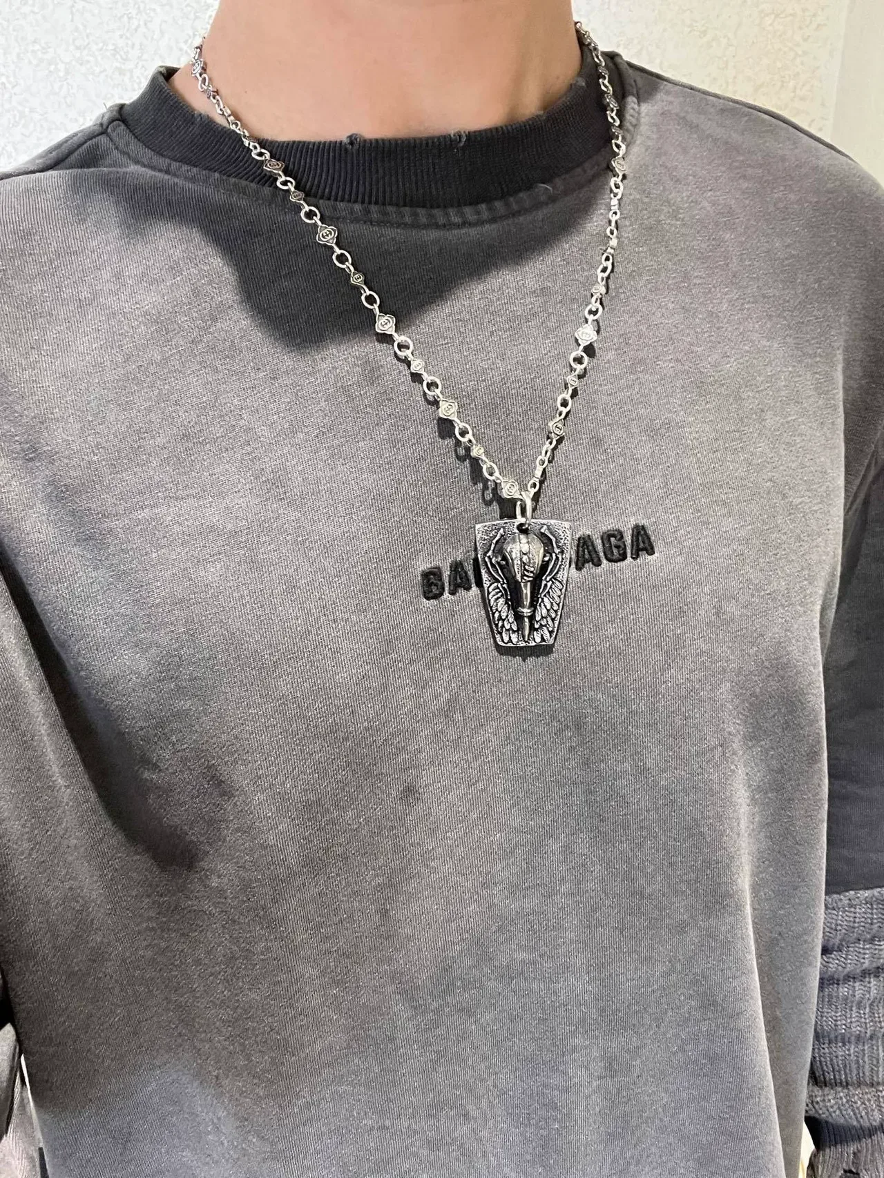 Gucci Silver Green Chain Floral-Link Motifs Necklace 5