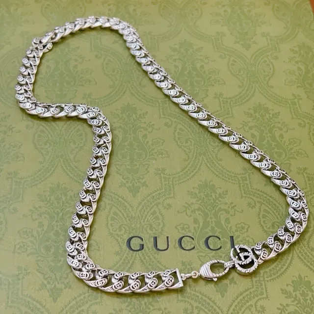 Gucci Silver Interlocking G Motif Chain Curb-Link Construction Necklace 5