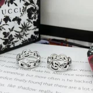 Gucci Silver Interlocking G Motif Chain-Link Construction Ring
