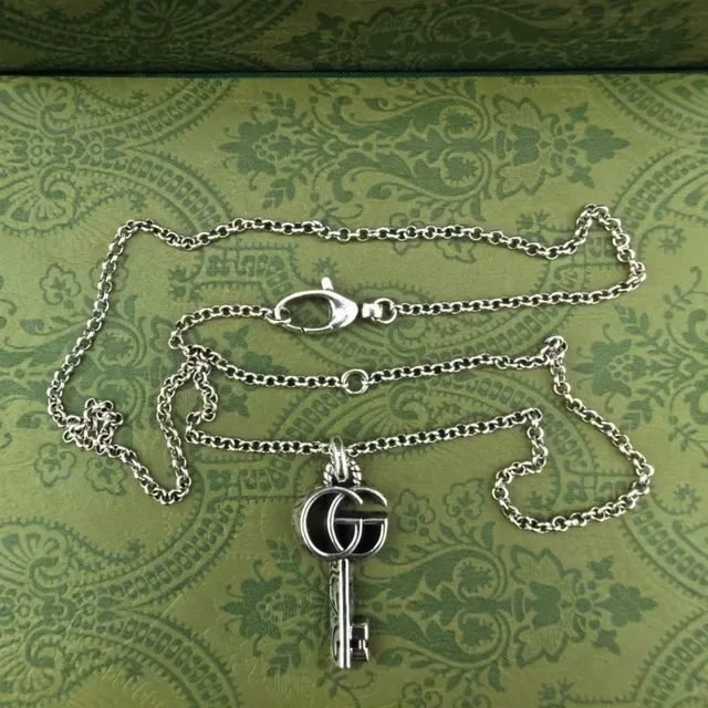 Gucci Silver Metal Interlocking G Logo Necklace 3